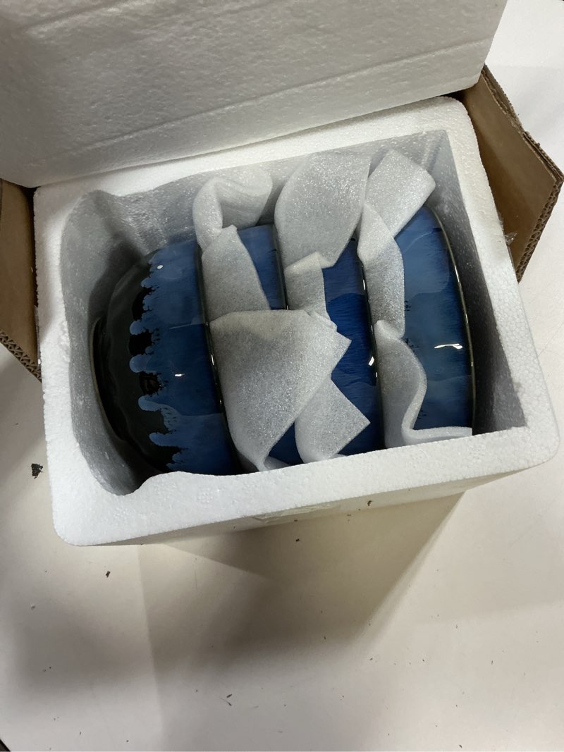 Condition photo showing New/Like New for vancasso starry 24oz bowls for soup, ceramic soup bowls set of 4, blue cereal bowls set for kitchen, salad bowls set, pasta oatmeal bowls, lead-free, dishwasher & microwave oven safe, blue 5.8 inch navy blue