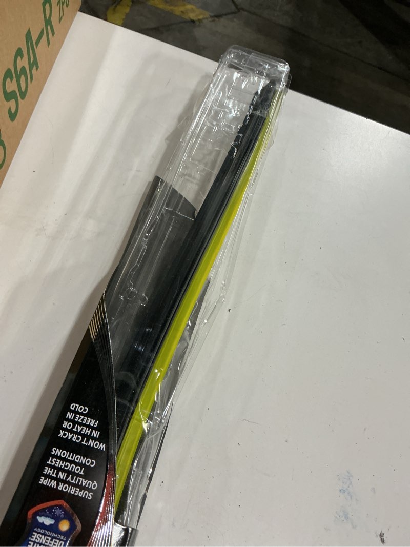 Condition photo showing As Is for (similar )rain-x silicone advantedge wiper blade 26\" windshield wiper blades replacement, all-weather performance lasts 2x longer, premium beam, installock adapter for easy fit (pack of 1) 26\" silicone advantedge