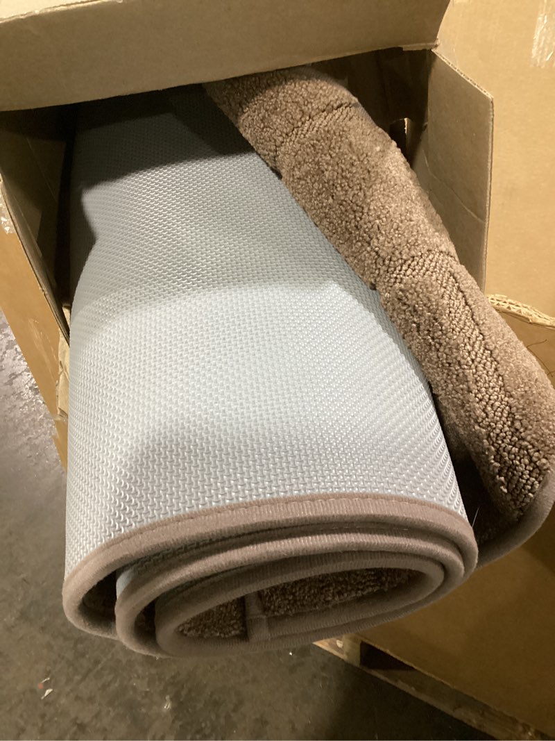 Condition photo showing Good Condition for PURRUGS Easy Care Area Rug 4ft x 6ft, Non-Slip Machine Washable Entry Rug, Stain Resistant Accent Rug for Hallway, Bedroom, Living Room and Mudroom, Grayish Brown Grayish Brown 48" x 72"