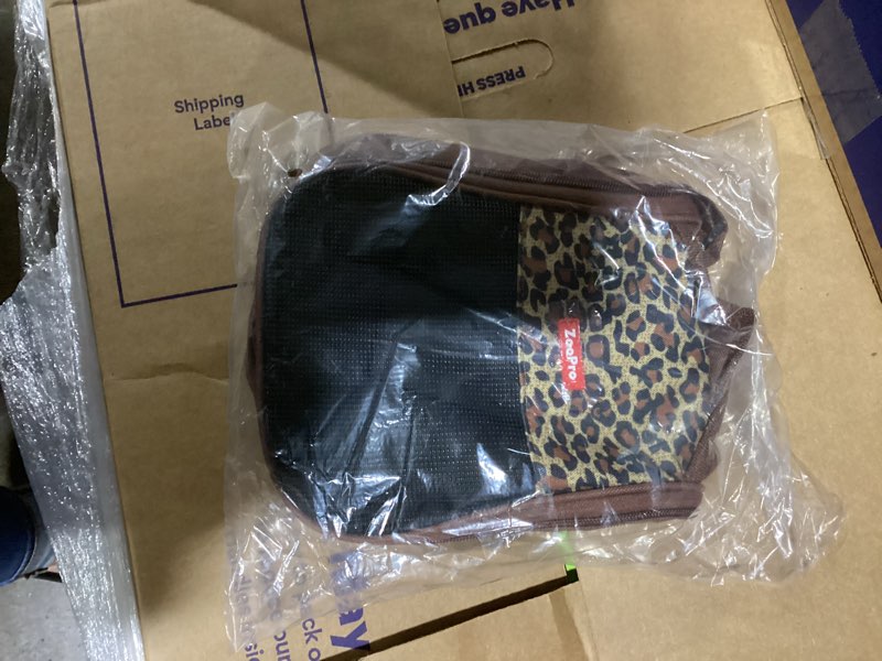 Condition photo showing New/Like New for Exotic Nutrition Zoopro Carry Bag Small