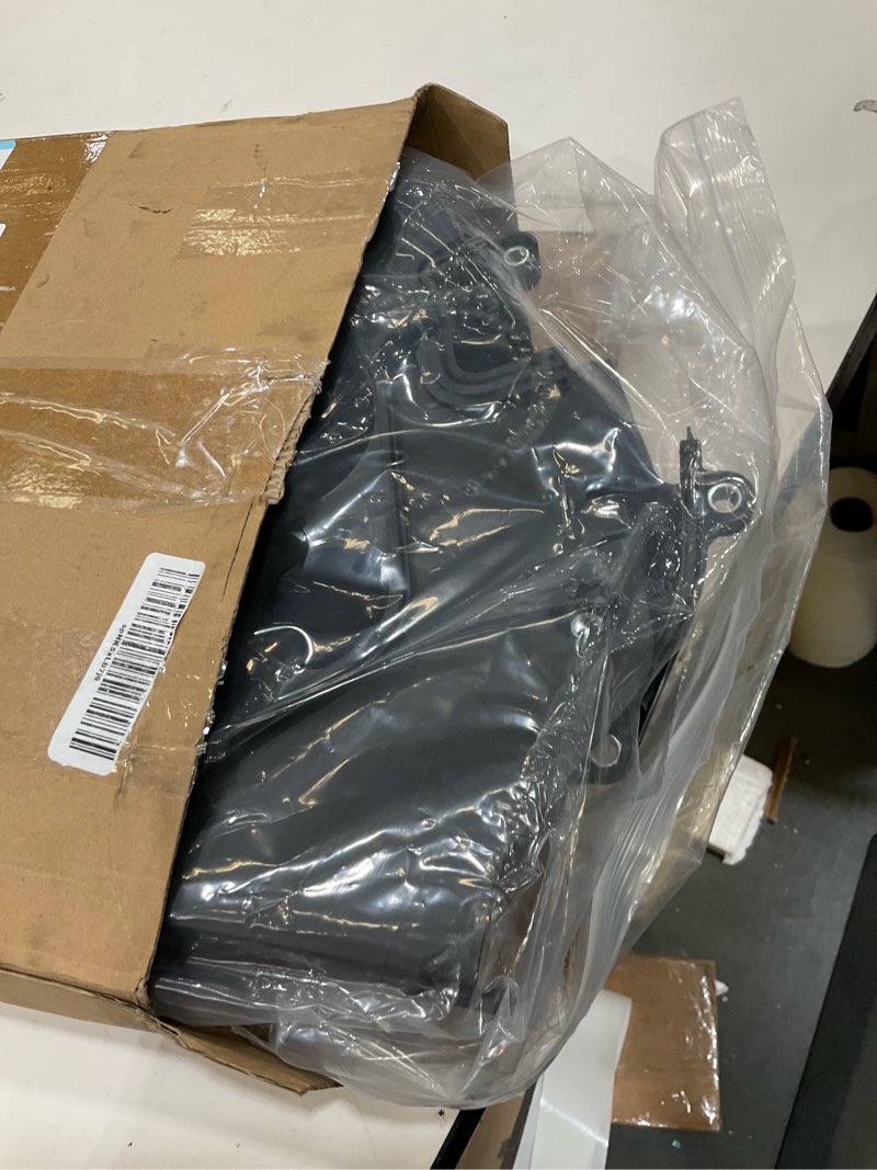 Condition photo showing Good Condition for labwork 3Pcs Upper Lower Engine Timing Belt Cover 635-137 Replacement for Kia Sorento 2003-2006