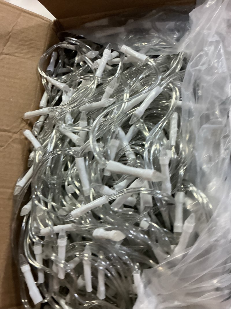 Condition photo showing Good Condition for 612 led christmas lights with 136 drops, 60ft 12 modes hanging ice string lights with timer & dimmable & waterproof, plug-in fairy lights for holiday wedding party christmas decor blue & coolwhite blue & cool white 612 led 60 ft with 136 drops