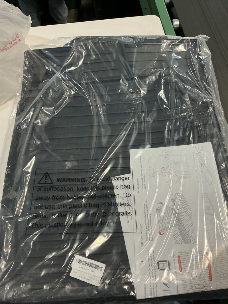 Condition photo showing New/Like New for Cargo Mat for 2025 2026 Subaru Forester, Full Coverage All Weather TPE Cargo Liner Trunk Mat with Backrest Mat for Subaru Forester Accessories (Gas Only)