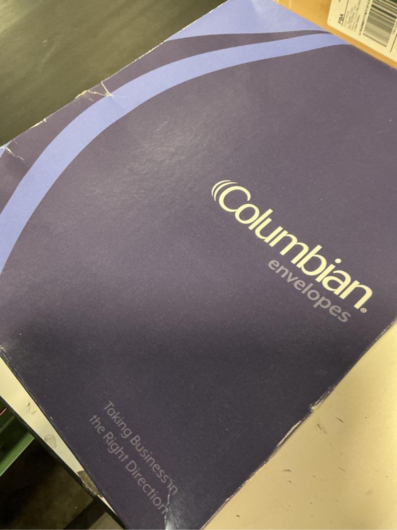 Condition photo showing Good Condition for Columbian 9 x 12 Catalog Envelopes with Self Seal Closure, 28 lb Brown Kraft, for Mailing Flat Letter Size Documents or Photos, 100 Per Box (COLO341)