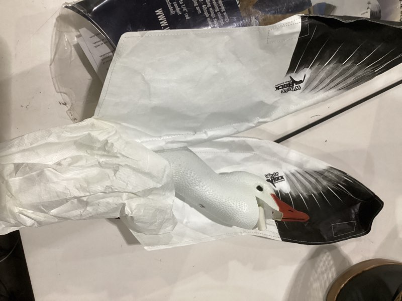 Condition photo showing Good Condition for white rock decoys deck boss flying snow goose decoy flysg