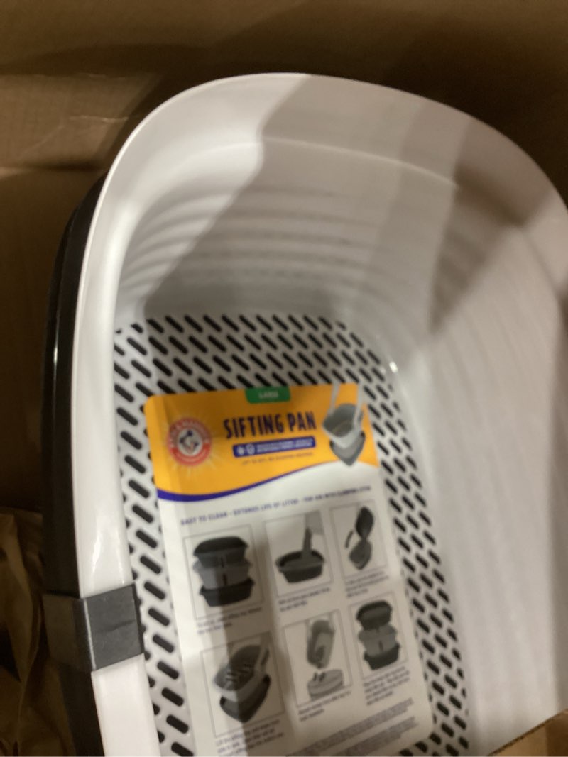 Condition photo showing Good Condition for arm & hammer large sifting litter box scoop free cat litter tray with microban, made in usa