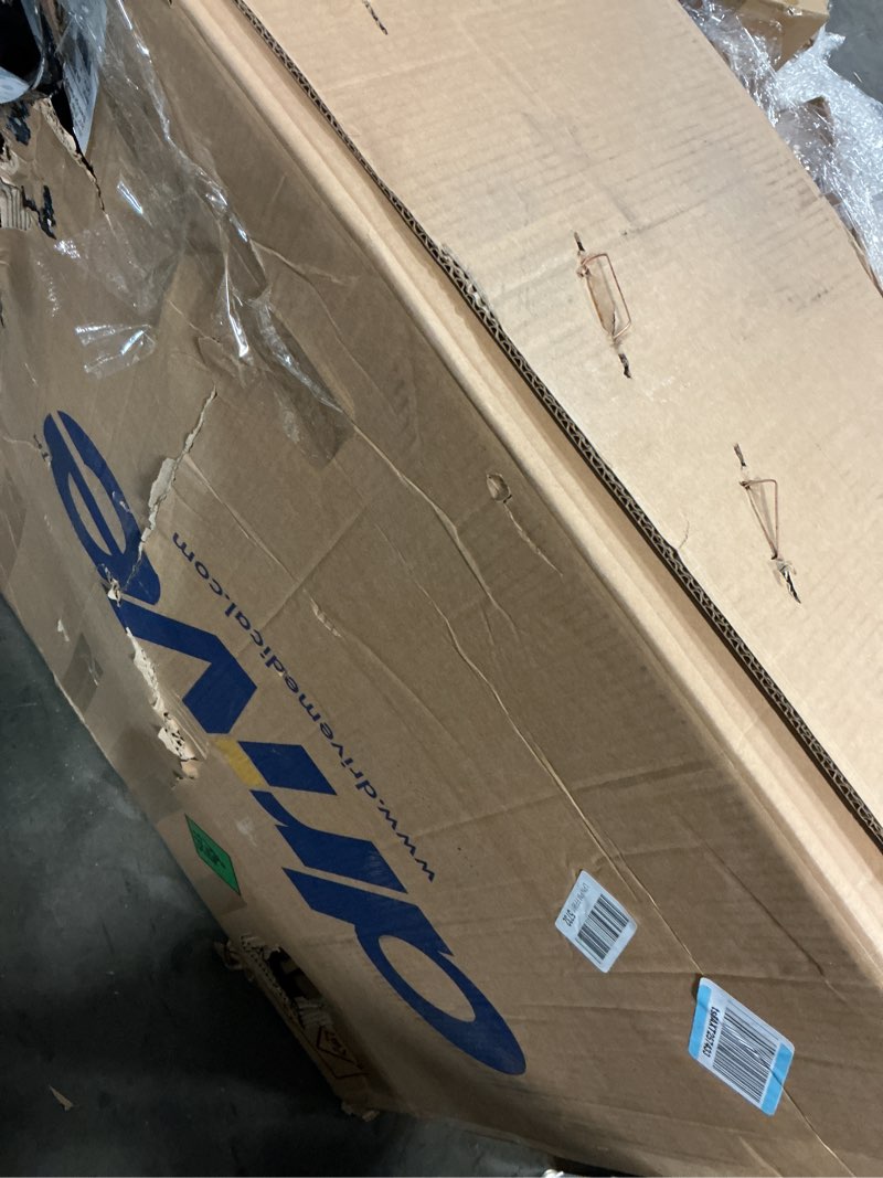 Condition photo showing Good Condition for Drive Medical Blue Streak Lightweight Wheelchair - Portable Folding Mobility Aid - Swing-Away Footrests - Desk Arms - Durable Steel Frame - Easy Transport & Storage - 20-Inch Seat 20 Inch