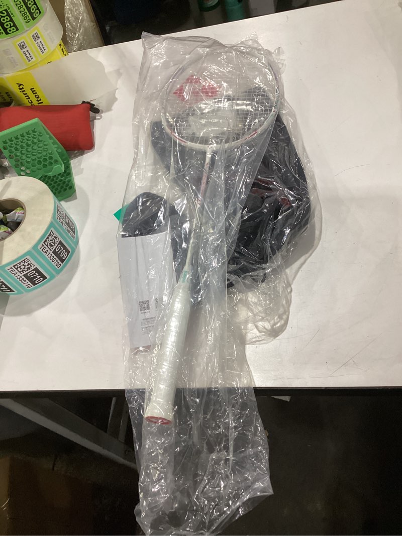 Condition photo showing Good Condition for badminton carbon shaft badminton racket, 1 grip cover, 1 carry bag - badminton racket  for backyards, badminton for beginners adults outdoor games exercise js-10