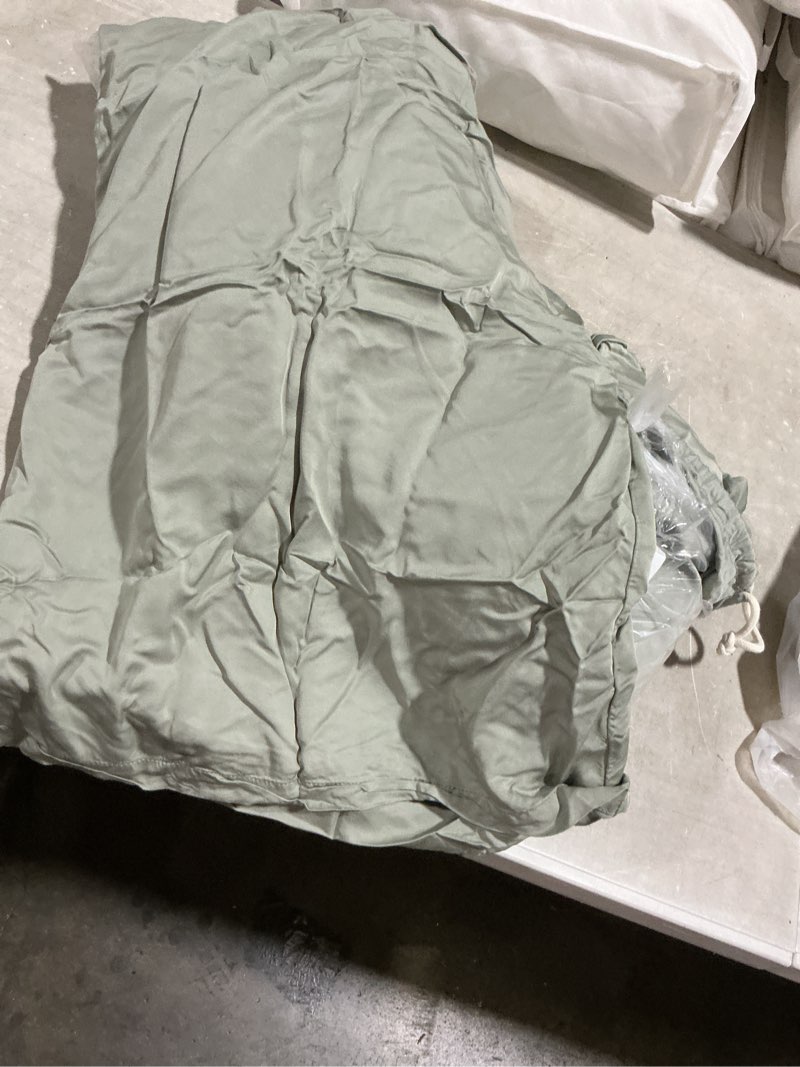 Condition photo showing As Is for bamboo sheet set, king, eucalyptus
