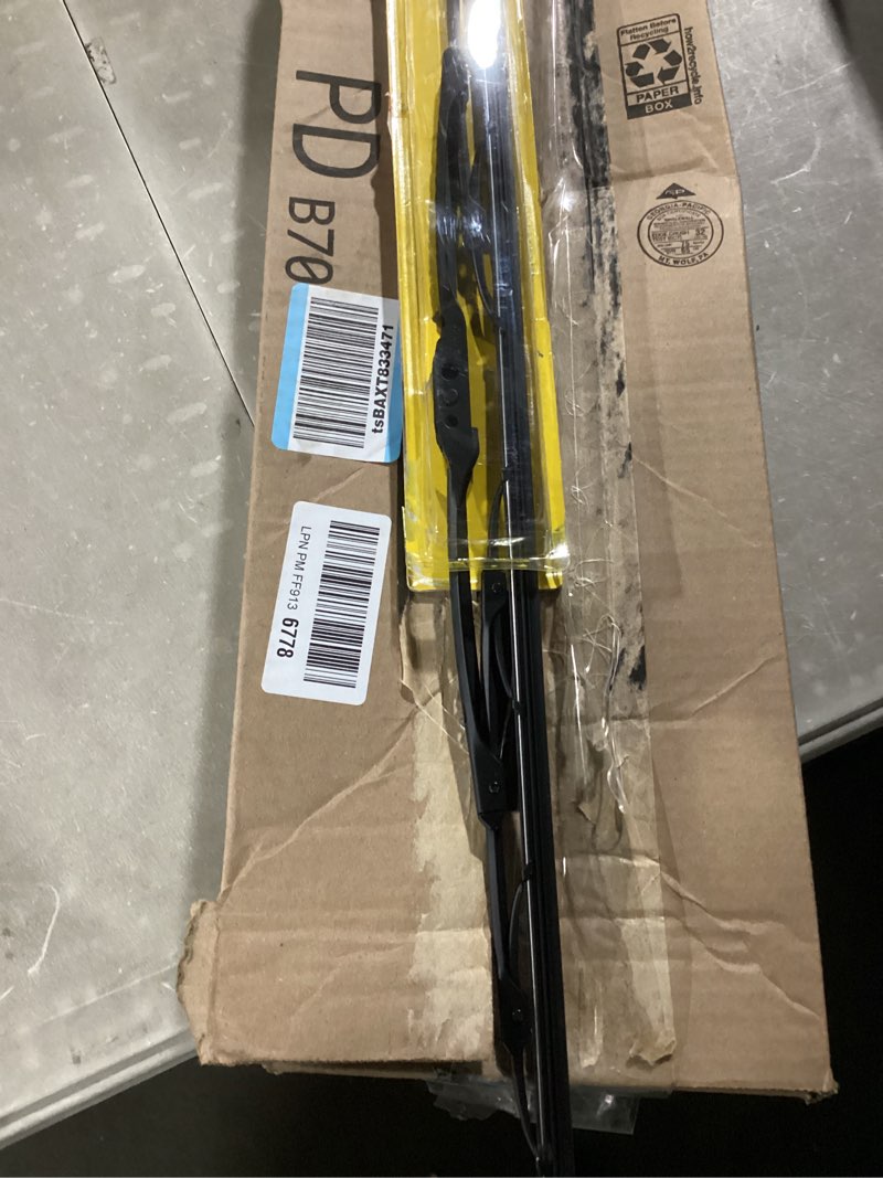 Condition photo showing Good Condition for Rain-X RX30222 WeatherBeater Wiper Blades, 22" Windshield Wipers (Pack Of 1), Automotive Replacement Windshield Wiper Blades That Meet Or Exceed OEM Quality And Durability Standards 22" Pack of 1