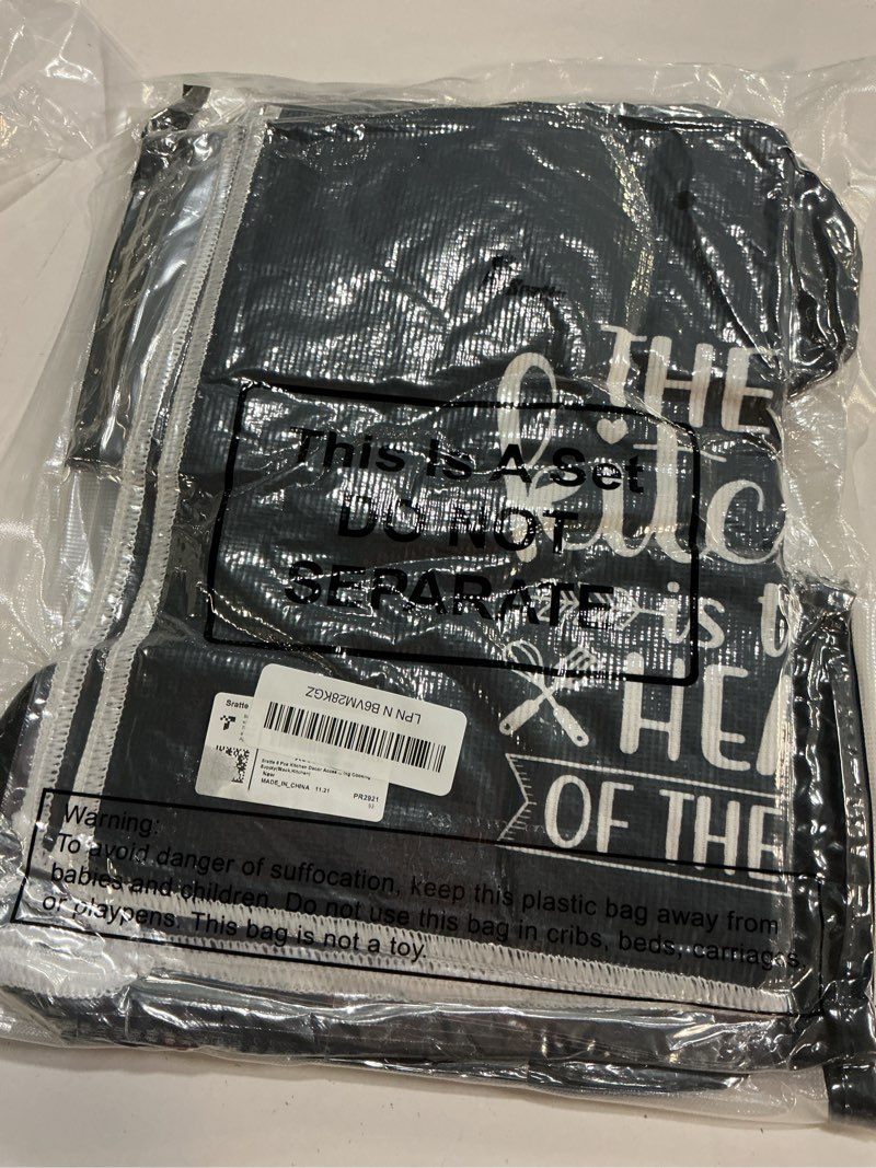 Condition photo showing New/Like New for Sratte 6 Pcs Kitchen Decor Accessories Set Farmhouse Towels Pot Holders Oven Mitts Set 2 Dish Towels 2 Potholders 2 Cooking Mittens Oven Glove for Christmas Baking Cooking Supply(Black,Kitchen) Black Kitchen