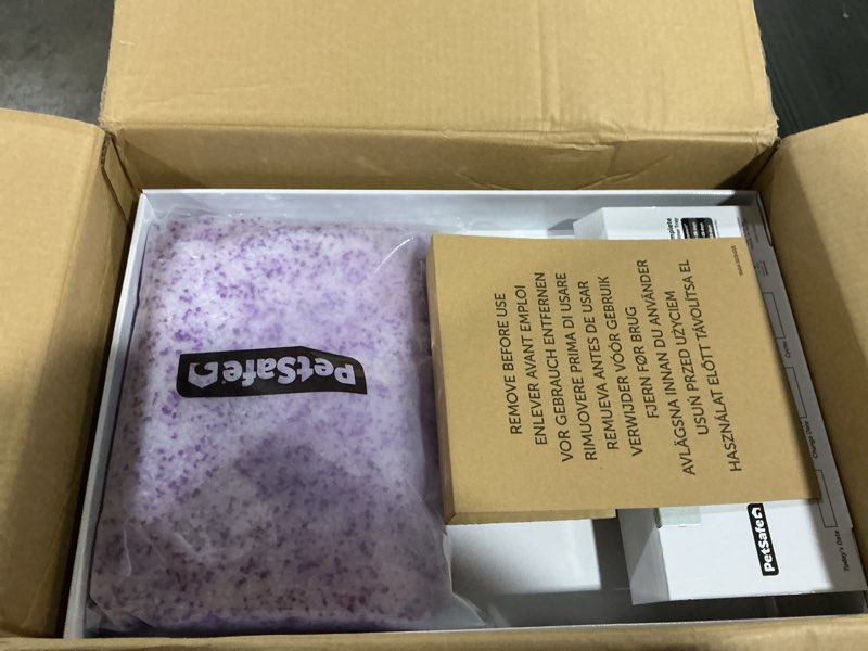 Condition photo showing Good Condition for petsafe scoopfree disposable crystal cat litter tray - easy cleaning box - refill tray for automatic litter box - lavender scent - 4.3 lb bags - 6 pack lavender 6-pack