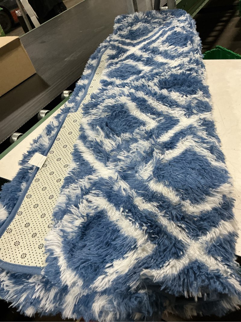Condition photo showing Good Condition for homore geometric area rugs for bedroom living room decor