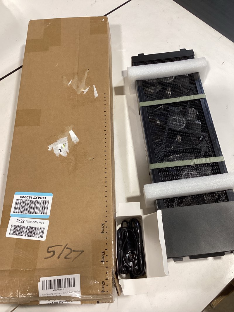 Condition photo showing New/Like New for vertical window fan for sliding windows, no drilling required installation window ventilation fan, adjustable wind speed airflow fan, 1.97 in retractable, for bedroom bathroom kitchen office black 45~50cm/17.8~19.7in