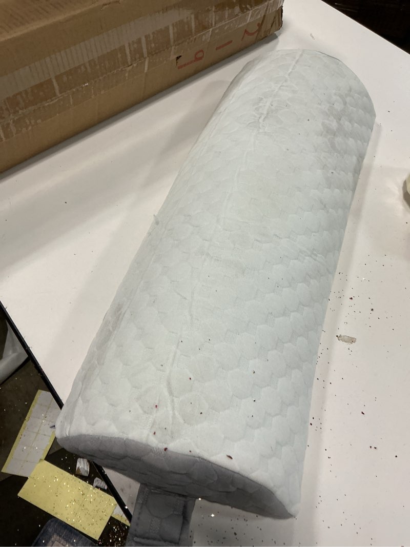 Condition photo showing As Is for Bedluxe Wedge Pillow Headboard, 3PCS Orthopedic Bed Wedge Pillows Set for After Surgery, Adjustable Pillow Wedge for Acid Reflux&Back Pain Relief, Sleeping, Back Pillow for Bed Sitting Up, White/Grey