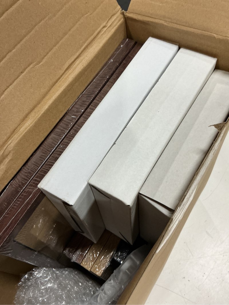 https://lotting-media.assets.bidfta.com/lotting_662f1d89-3283-4649-ba32-9904a71ebc47