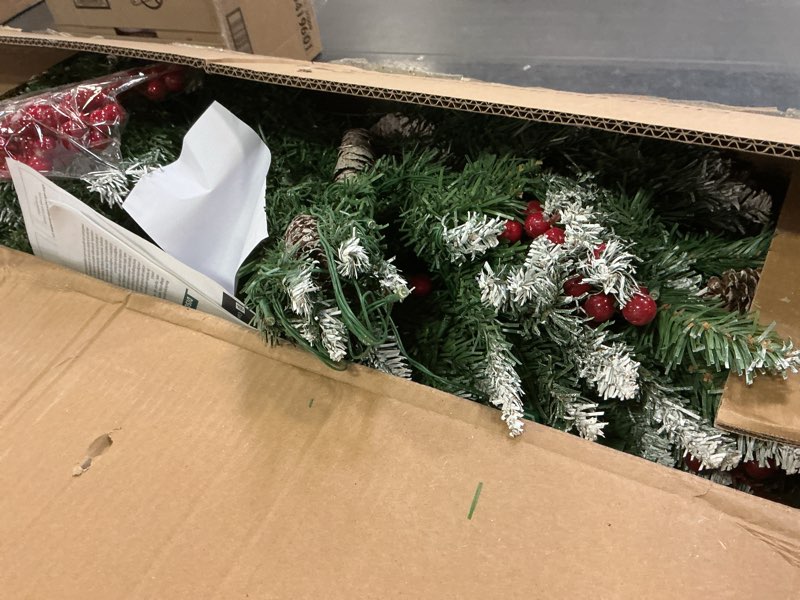 Condition photo showing Good Condition for DWVO 6ft Pre-lit Christmas Tree, Pre-Decorated Artificial Christmas Trees for Home, Office, Party with with 818 Flocked Frosted Tips & 250 UL Listed Lights, Pine Cones, Berries Red Berry Green 6ft