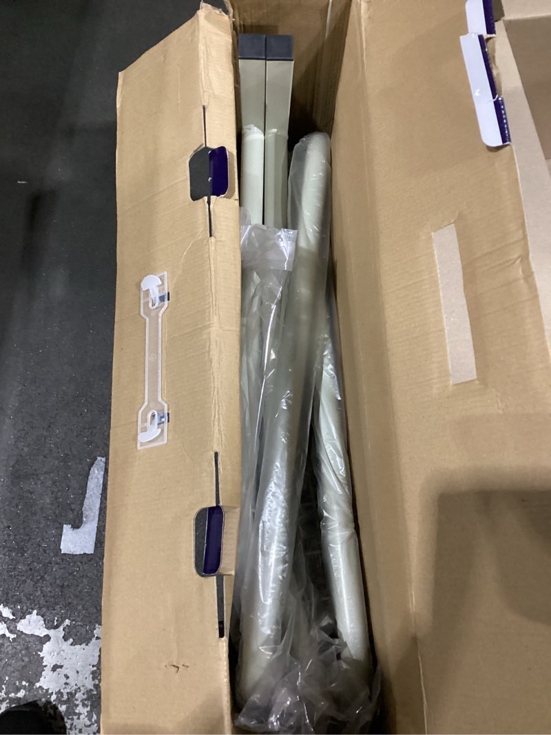 Condition photo showing Good Condition for bath safetytoilet safety frame product description: toilet safety rail,stand alone,1ea,2/cs