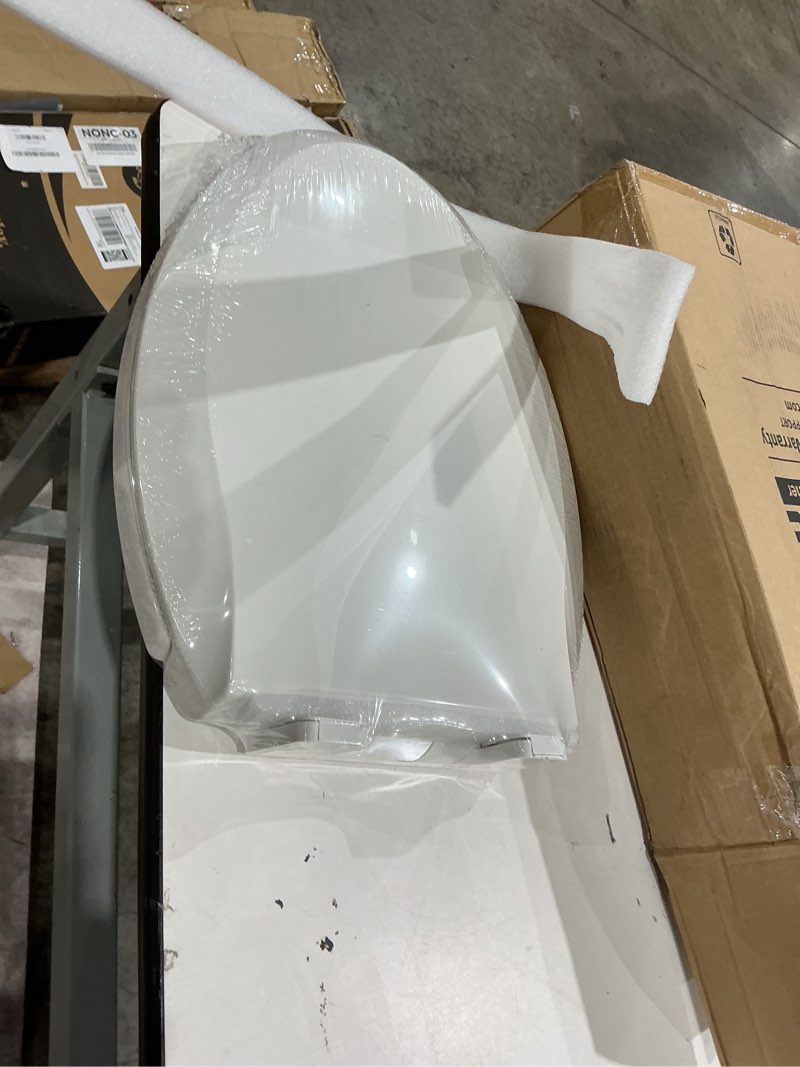 Condition photo showing Good Condition for garvee bidet toilet seat elongated for toilet, dual nozzle self-cleaning pp bidet attachment, non-electric feminine hygiene toilet seat cover for women, easy install, white elongated dual nozzle