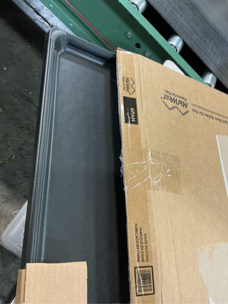 Condition photo showing Good Condition for Replacement Dog Crate Pan for MidWest and New World Dog Crate Black 23.7\"L x 17.9\"W x 1.0\"H
