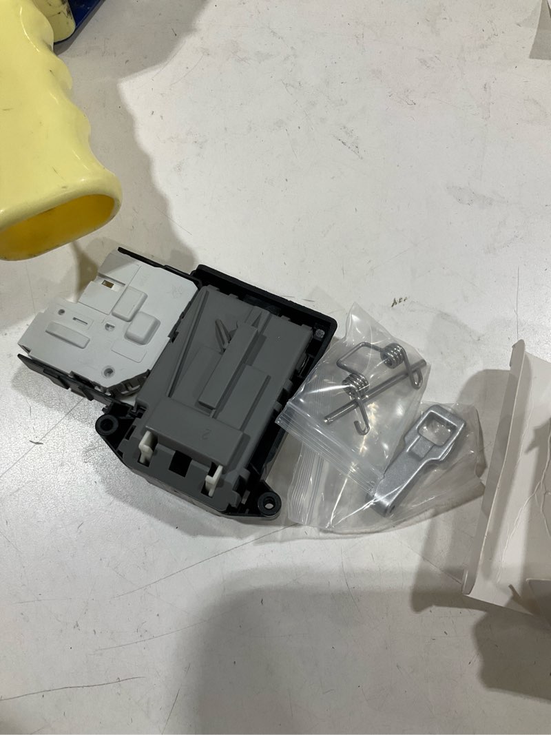 Condition photo showing Good Condition for ???? ??????? ebf61315802 washer door lock switch compatible with lg & kenmore front load washers – replaces mfg63099101 – durable replacement part