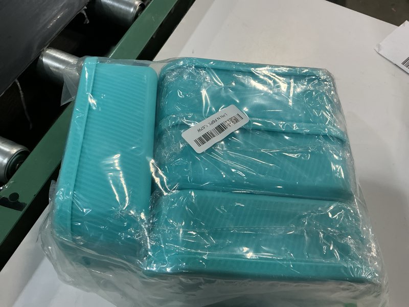 Condition photo showing Good Condition for 4 pcs 6 cups silicone freezer trays with lid reusable soup cubes soup containers freezer molds, microwave oven dishwasher safe, leakproof stackable bpa free food storage, lake blue