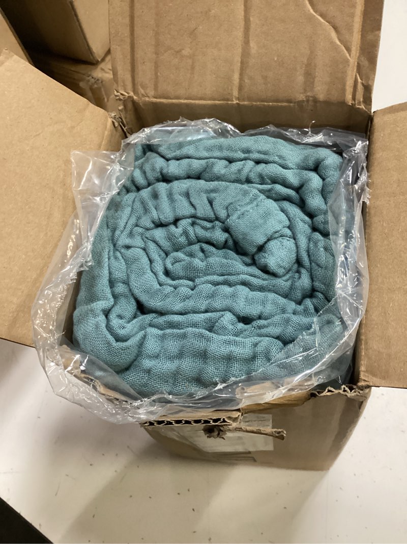 Condition photo showing Good Condition for emme muslin throw blanket 100% cotton blankets for couch 4-layer summer breathable gauze all season soft and lightweight pre-washed (teal, 50"x71") throw xl (50" x 71") 01 - teal