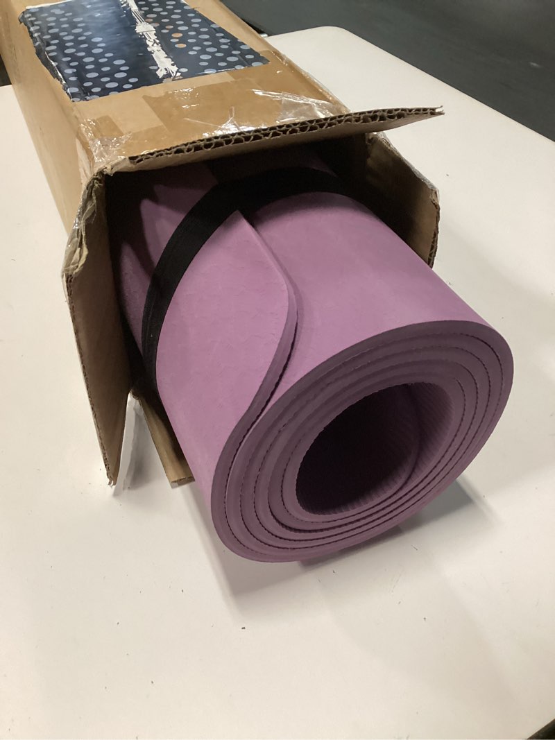 Condition photo showing Good Condition for amazon basics 1/4 inch thick tpe exercise yoga mat with carrying strap plum