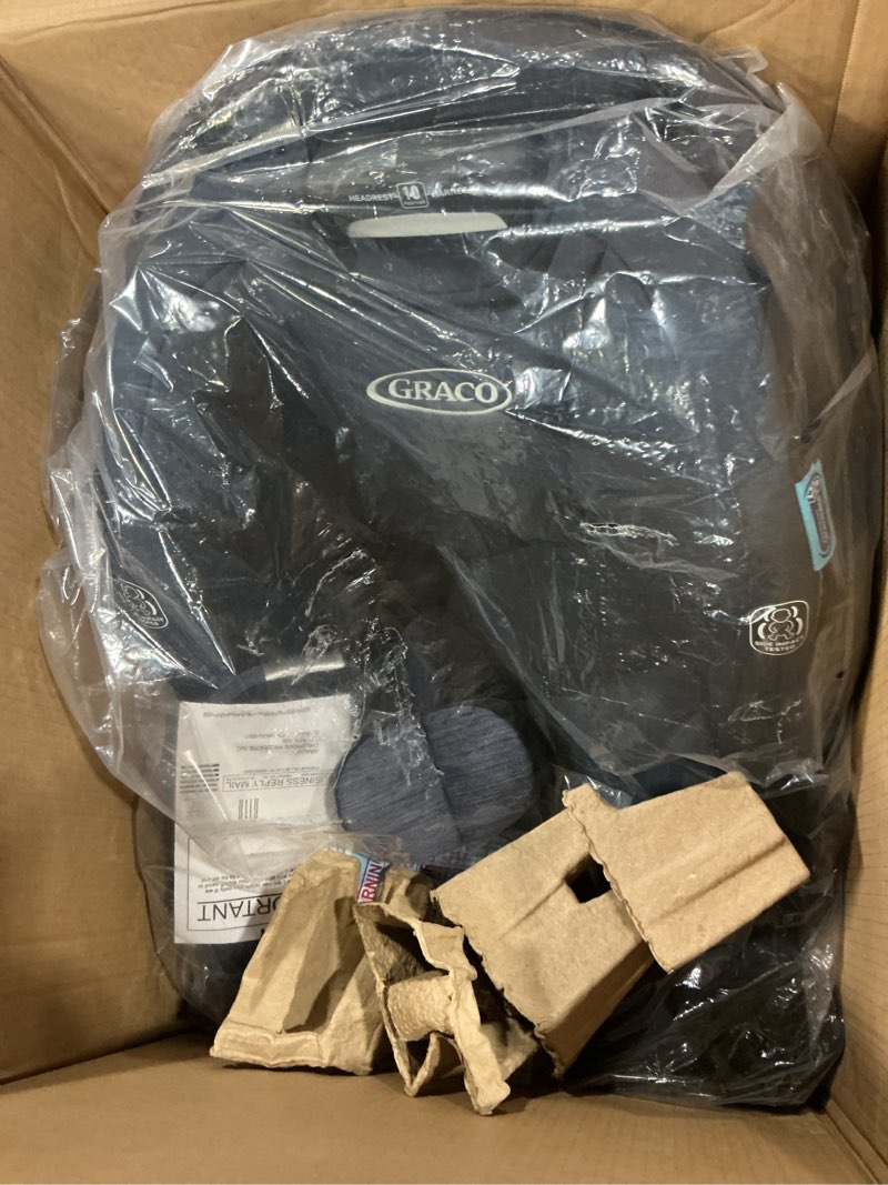Condition photo showing Good Condition for graco slimfit 3-in-1 convertible car seat, ultra-space-saving design, silas, suitable for rear and forward-facing, highback booster seat with 10-position headrest