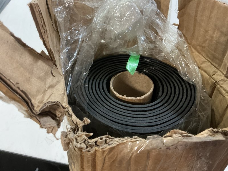 Condition photo showing Good Condition for heavy duty coin-grip rubber flooring roll, 4' x 8', 1/8" thick, black, waterproof, anti slip, safety floor protector mat for garage, workshop, bench, cellar, trailer, mews, cowshed