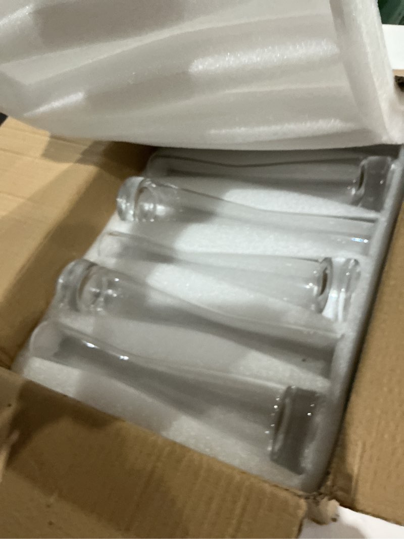 Condition photo showing Good Condition for hewory glass bud vases for centerpieces set of 6, handmade modern clear small skinny decorative single flower vase, minimalist slim floral vase for home wedding party events table decor, 9.64" 6 9.64in