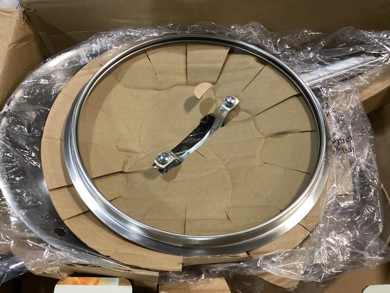 Condition photo showing Good Condition for calphalon brushed 3-ply stainless steel cookware set w/turbo heat tech 6 piece includes frying pans, pots and pans set, induction, oven safe 450f, brushed stainless silver 6-piece