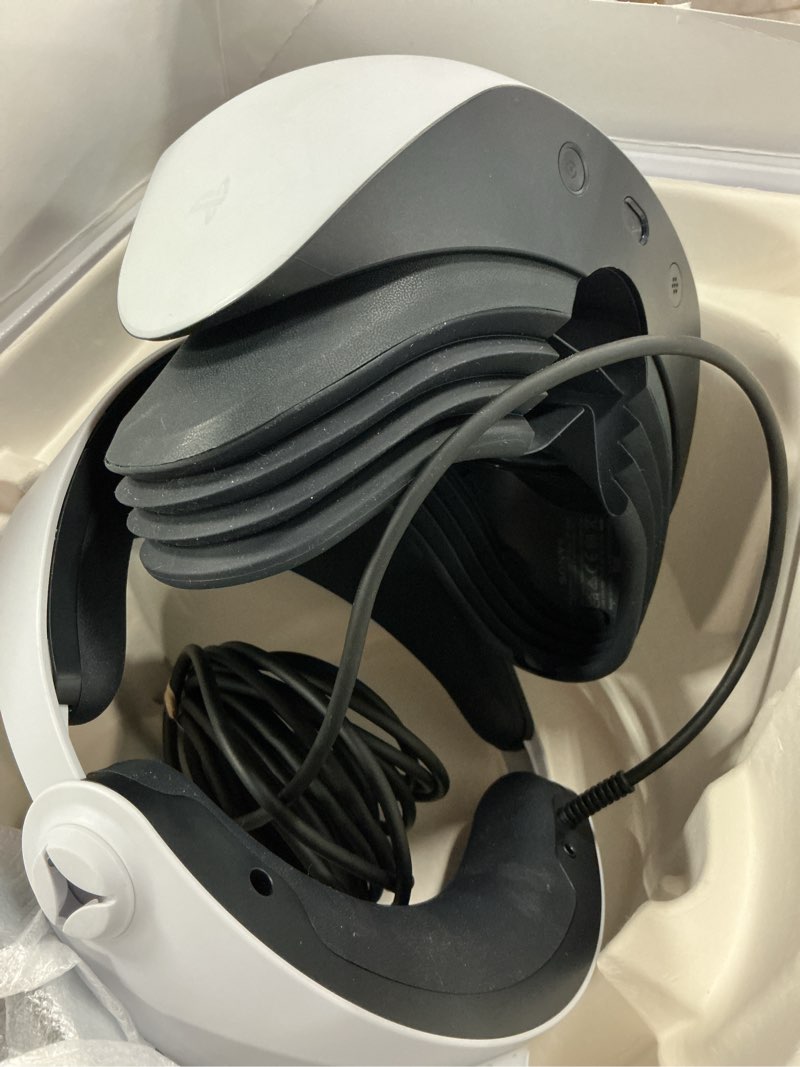 Condition photo showing As Is for sony - playstation vr2 horizon call of the mountain bundle - white