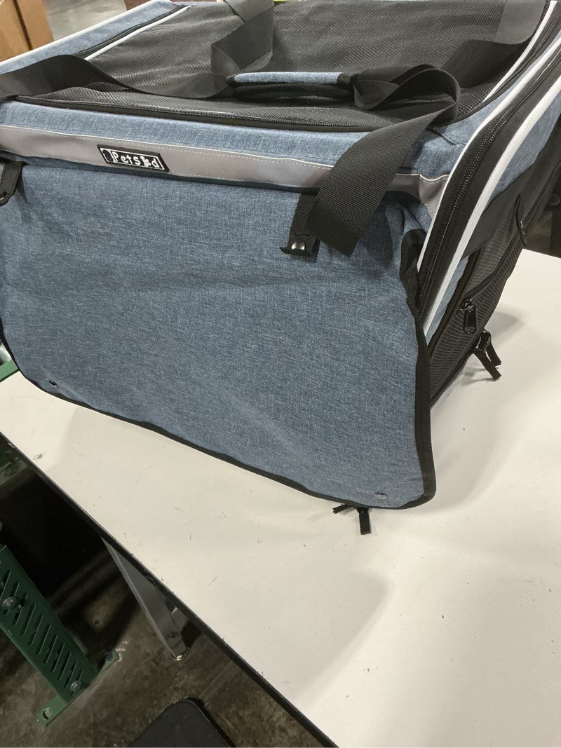 Condition photo showing Good Condition for 26"x17"x17" extra large cat carrier with litter box, blue | with seat belt buckles and lockable zippers, collapsible, for car travel, for large cat or 2 small cats under 55lbs