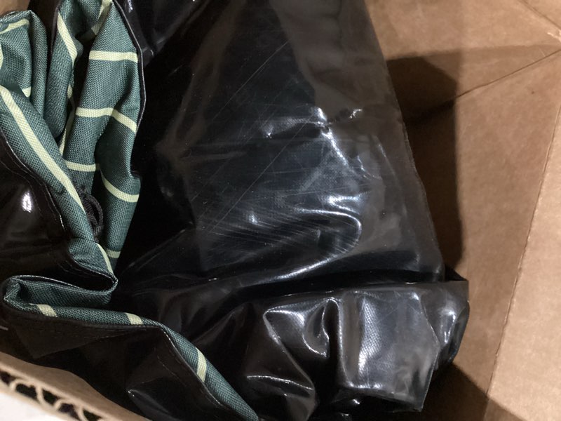 Condition photo showing Good Condition for SereneLife 44"/48'' Snow Tube for Sledding - Heavy Duty Rubber Inner Tube, Oxford Cover, Thickened PVC Bottom & Tow Strap - Inflatable Snow Sled for Kids & Adults - Perfect Winter Outdoor Fun Gift 44" - GREEN