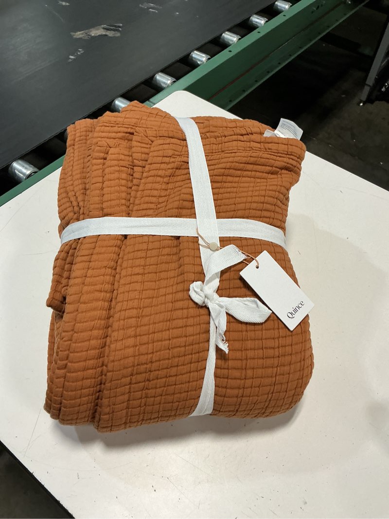 Condition photo showing Good Condition for (size king/cal king)organic cotton gauze blanket terracotta