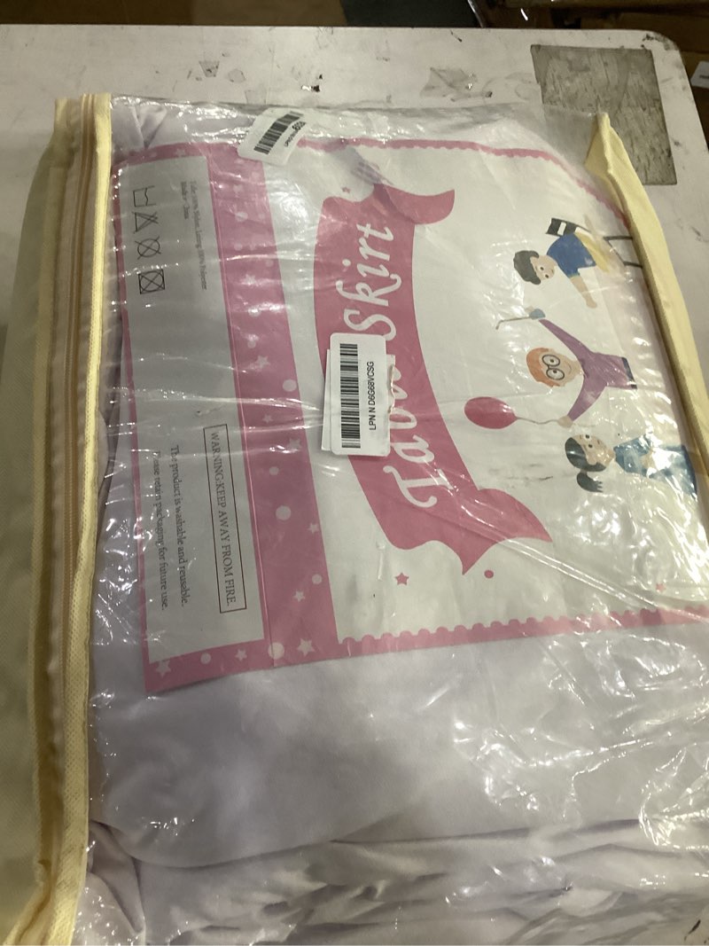 Condition photo showing Good Condition for leegleri 6 pack white spandex fitted table clothes for 8 foot rectangle tables, wrinkle free 8ft fitted table cover, spandex table skirt for 8ft rectangle tables-for banquet weddings parties white 8ft(6pack)