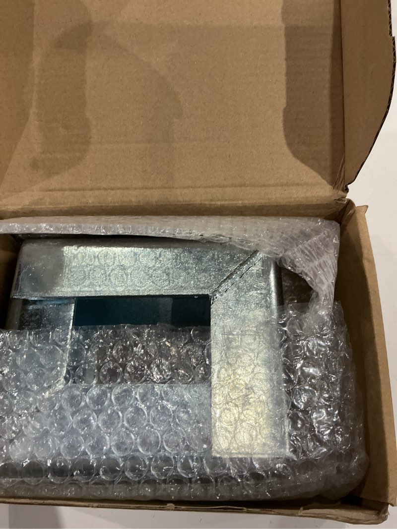 Condition photo showing Good Condition for 2 pcs 90 degree right angle strut channel joint splice, heavy duty channel fittings bracket for ½ bolt in 1-5/8" strut channel, 4 hole corner connector, thickness 4mm