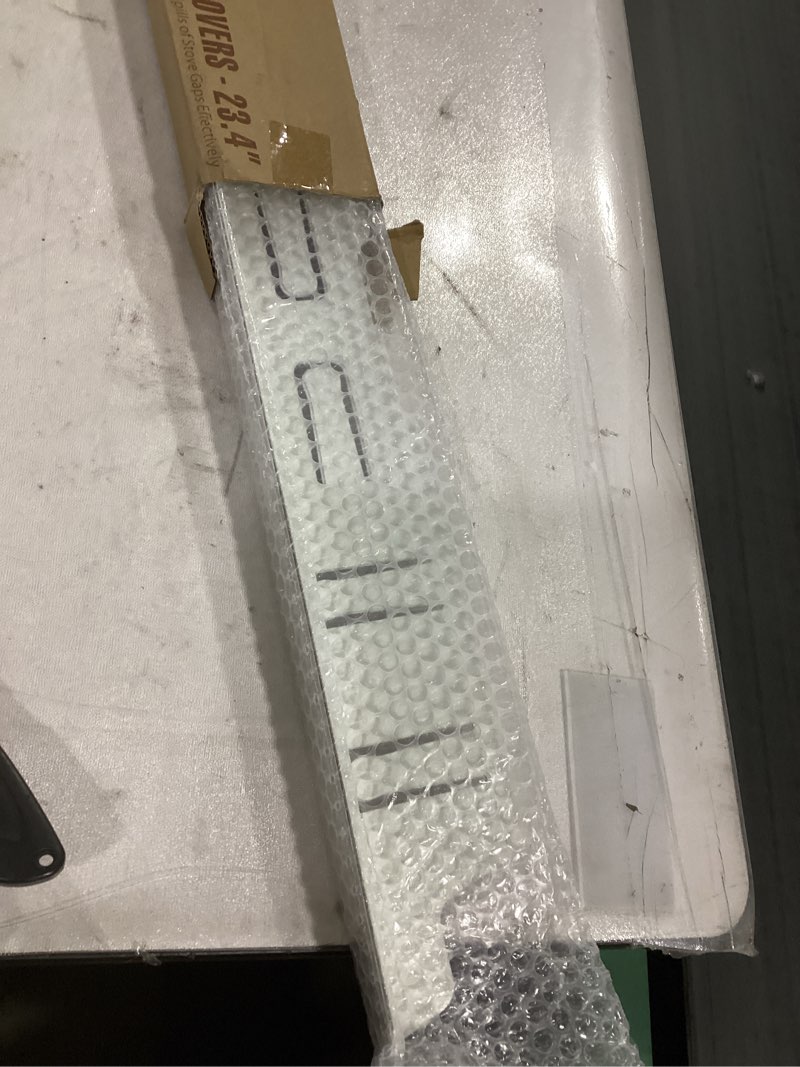 Condition photo showing Good Condition for Stainless Steel Gap Covers - Oven Gap Filler Kit 23.4" Between Stove & Counter Top - Heat Resistant Slide-in Range Trim Guard for Seamless Kitchen Accessories Easy Clean (White) 23.4" White