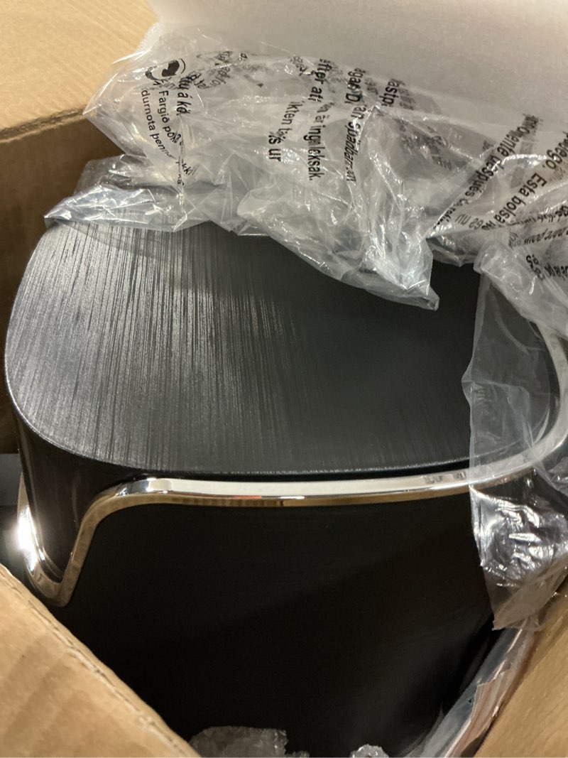 Condition photo showing Good Condition for gourmia 4qt airfryer