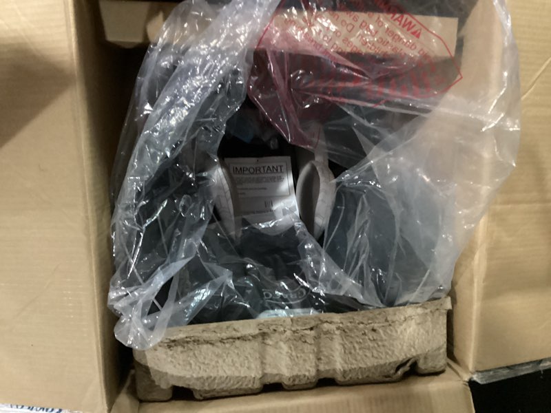 Condition photo showing New/Like New for Graco Extend2Fit Convertible Baby Car Seat, Rear and Forward Facing, Adjustable Extension Panel for Extra Legroom, Gotham 2-in-1 Gotham 2.0