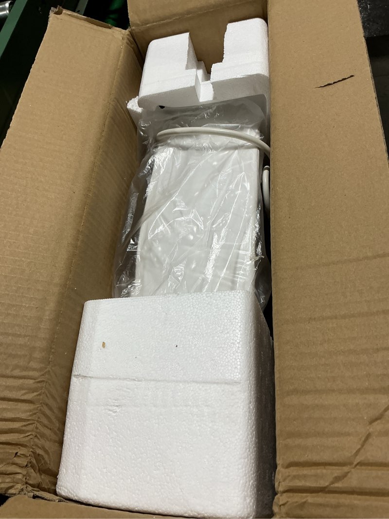 Condition photo showing Good Condition for round bidet toilet seat, smart heated toilet seat with warm water and dryer, soft close bidet seat with adjustable temperature, stainless steel nozzle