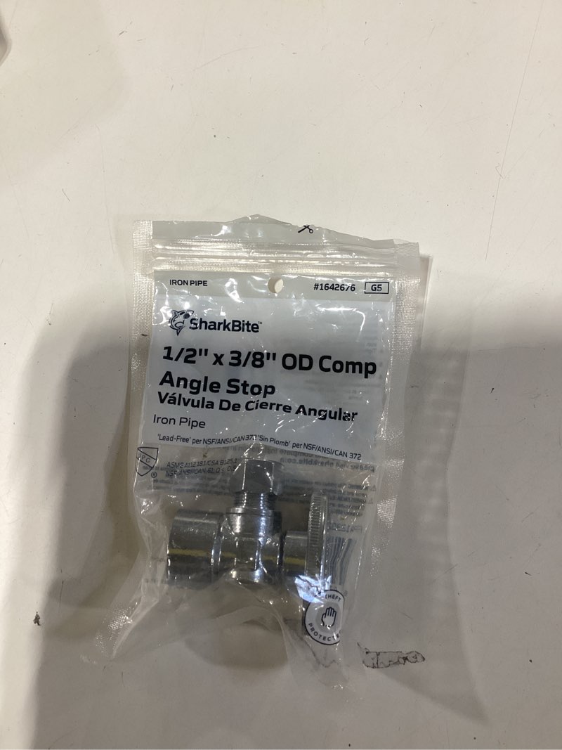 Condition photo showing Good Condition for sharkbite fipa1238z brass ball angle valve, quarter turn, 1/2 x 3/8 in. - quantity 24