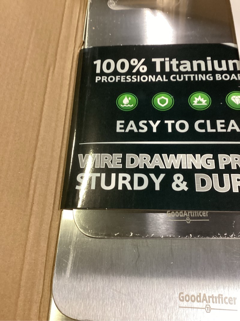 Condition photo showing New/Like New for titanium cutting boards set of 3, 100% pure titanium kitchen cutting board, double-sided non-toxic cutting board, ideal for slicing and dicing meats, features handle, dishwasher safe silver 16"l*10"w(s+m+l)