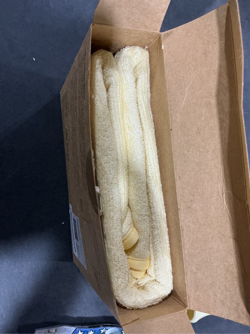 Condition photo showing New/Like New for KeaBabies Hooded Baby Towel for Newborn - Viscose Derived from Bamboo Large Baby Bath Towels with Hood for Boys, Girls, Toddler, Extra Absorbent & Soft Newborn Bath Essentials(Duck, Regular) Duck Regular 35x35