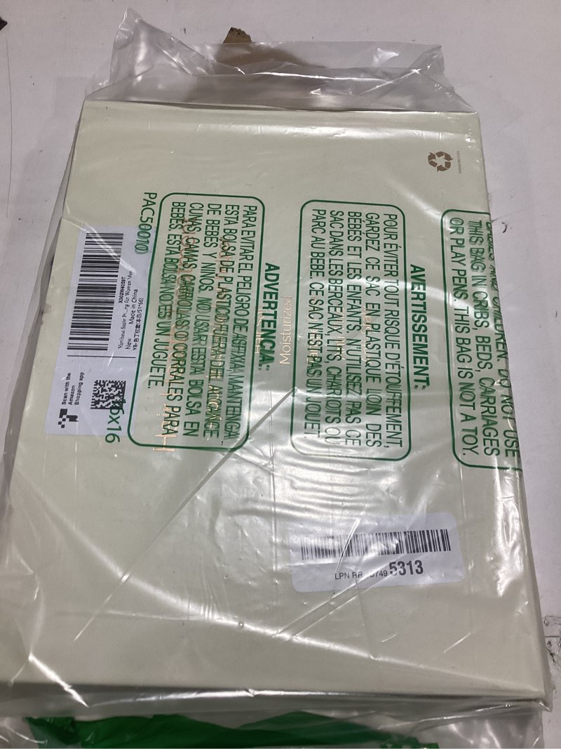 Condition photo showing Good Condition for Yanibest Satin Pillowcase, Silk Pillow Cases for Hair and Skin with Zipper, Standard Pillow Cases Set of 2 for 20"x26", Exquisite Packaging for Women Men Standard 20"x26" Dark Green