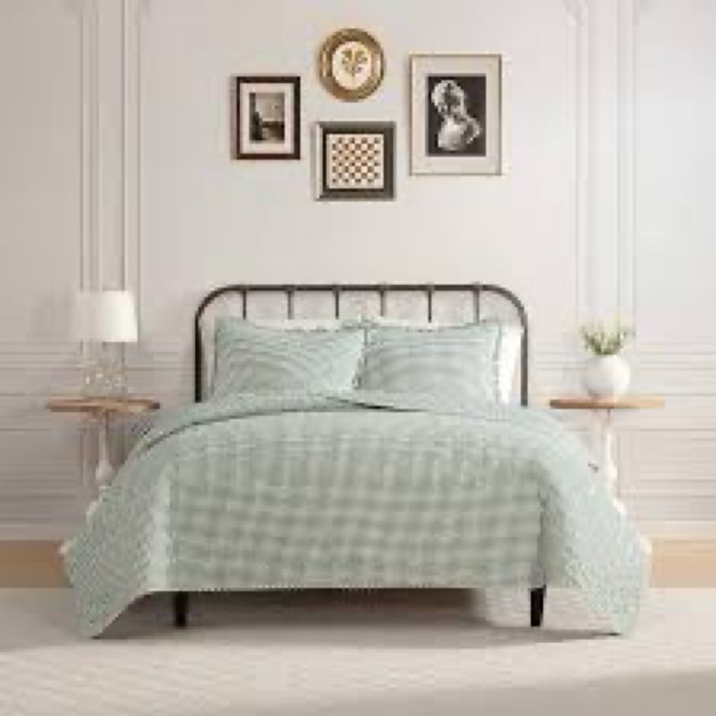 Laura Ashley - Full/Queen Quilt Set, Pre-Washed Cotton Bedding with Matching Sham, Lightweight for Y
