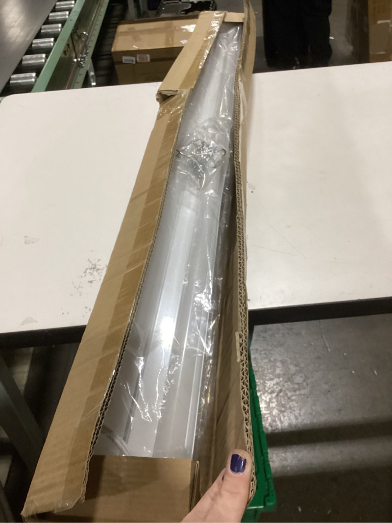 OOOLED 4FT Linkable LED Shop Light for Garages, 42W 4800LM 5000K Daylight Led Shop Lights, Ceiling L