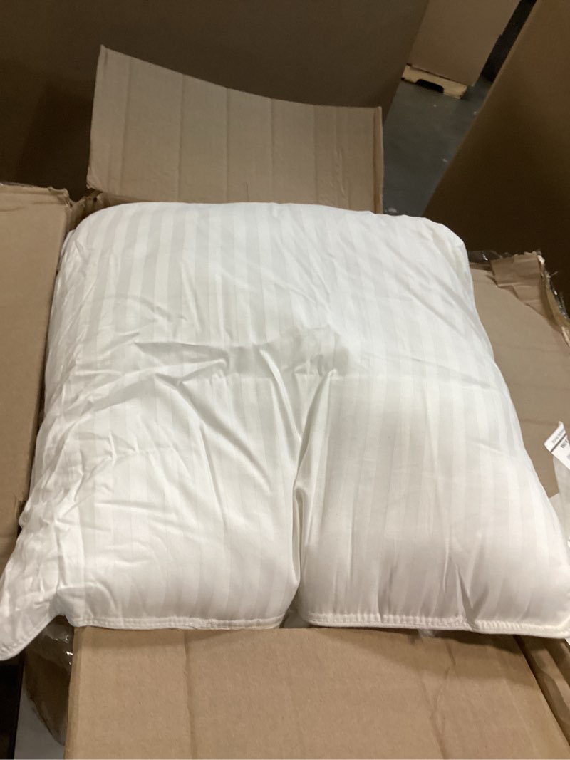 Condition photo showing As Is for Beckham Hotel Collection Bed Pillows King Size Set of 2 - Down Alternative Pillow for Back, Stomach or Side Sleepers