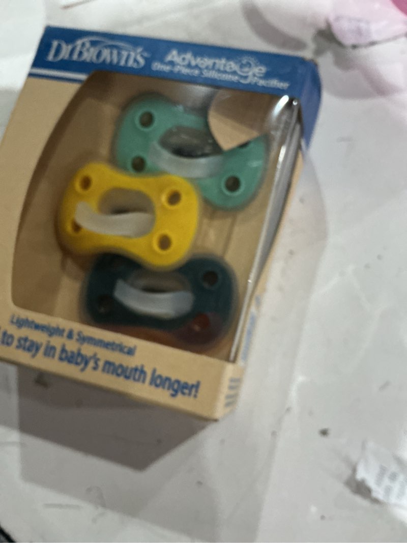 Condition photo showing Good Condition for dr. brown's advantage lightweight one-piece silicone baby pacifier, fully symmetrical soother, neutral, 6-18m, bpa free, 3 pack
